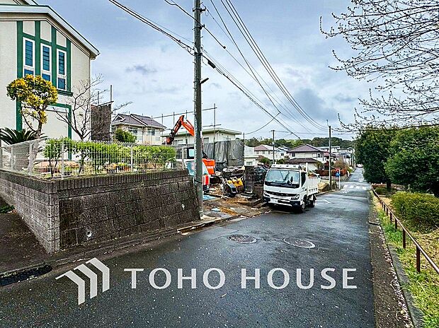 時間のゆとりと空間、爽やかな陽光がもたらす光と風を贅沢なまでに感じる暮らしが始まります。