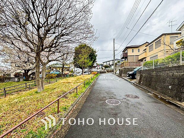 忙しく過ぎゆく日常を置き去るほど、ゆったりした時間が流れる住環境。