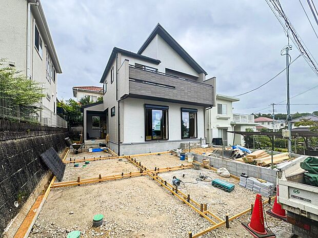 陽光に愛され、環境に恵まれた邸宅は、月日が経っても「オンリーワン」に輝き続けるでしょう。