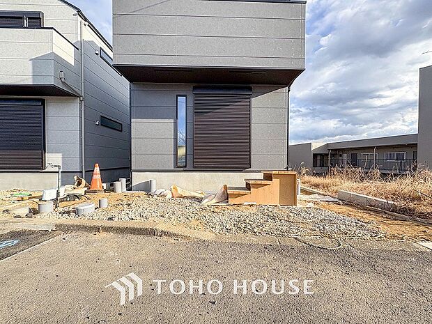 敷地内駐車スペース。日々の暮らしをスムーズに。