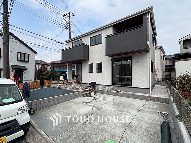 閑静な住宅街の一角、ひと時のくつろぎが生まれ、ゆっくりと愛着が育まれていきます。