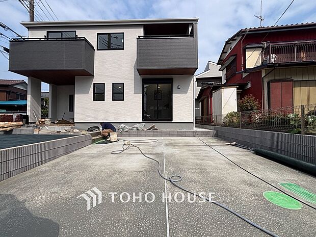 カースペースもゆとりある空間を保っています。