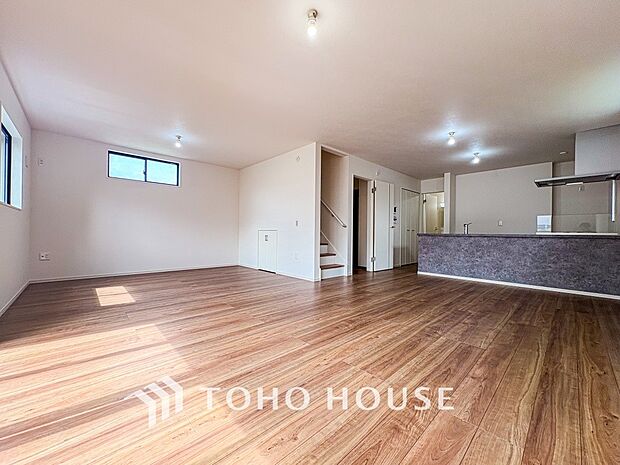 ご家族やお客様との時間など、多くの時を刻む空間。何気なく過ぎる時でさえも上質なひと時に。