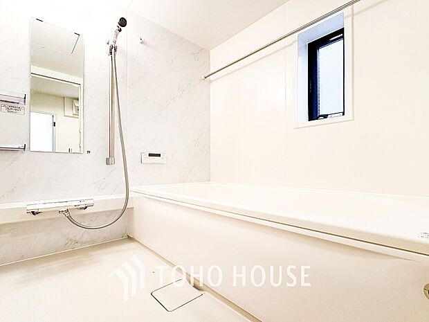 快適な使い心地とゆとりある空間が1日の疲れを解きほぐすバスルーム。