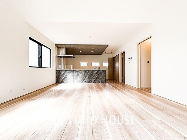 空気感という居心地の良いＢＧＭは、暮らしのステージを彩り、心のやすらぎと満足感を与えてくれます。