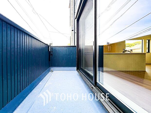 お部屋にも爽やかな風と暖かく柔らかな日差しが差し込み、毎日の暮らしを豊かに彩ります。