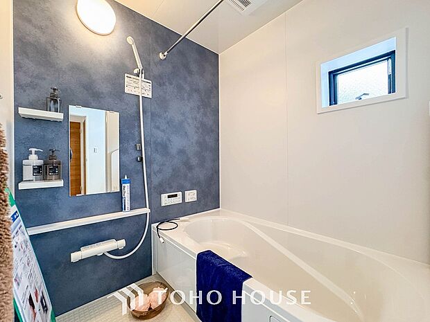 一日の疲れが癒される優雅なバスタイムを堪能できるゆとりあるバスルームです。