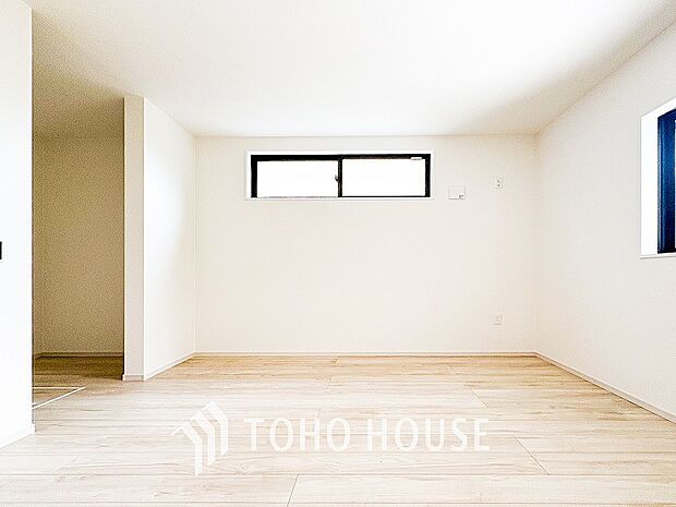 収納スペースもあり、生活しやすい居住スペースです。