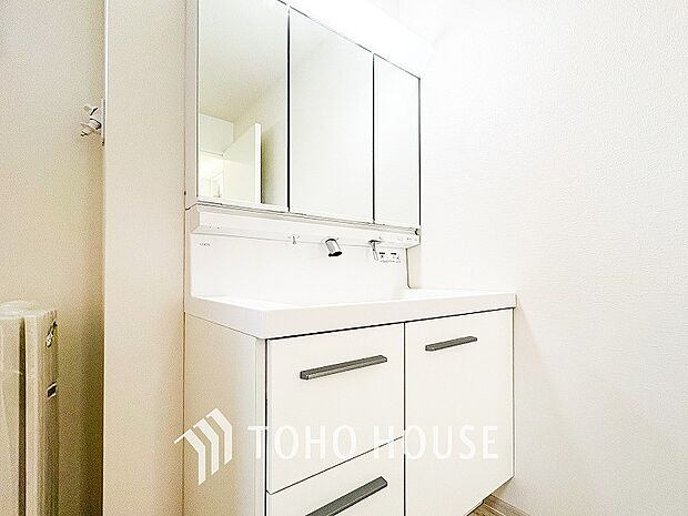 ご家族の1日が始まり、1日の終わりを締めくくる洗面空間。