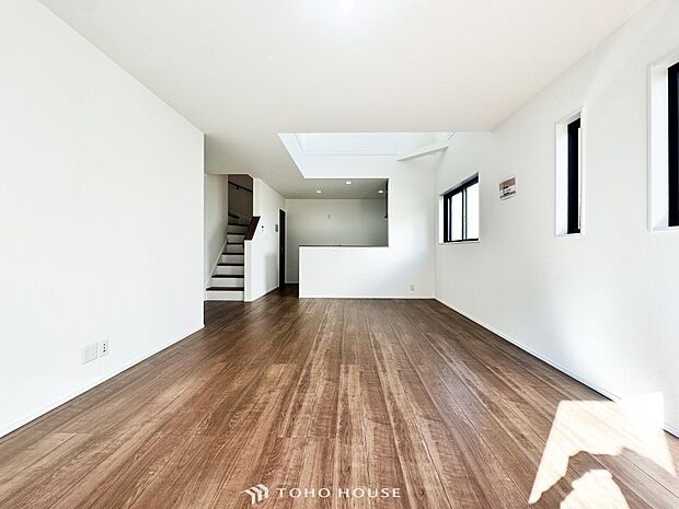 ご家族やお客様との時間など、多くの時を刻む空間。何気なく過ぎる時でさえも上質なひと時に。