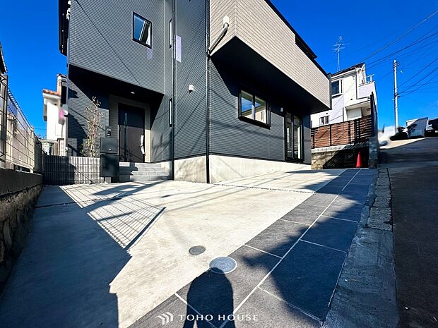 カースペースもゆとりある空間を保っています。