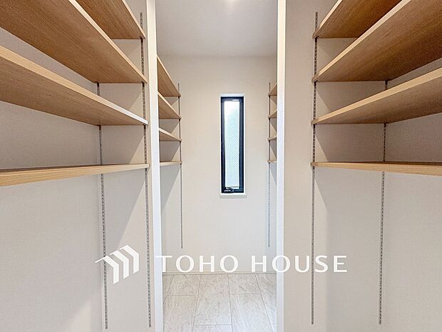 大容量の収納スペースで住空間はスッキリ広々。