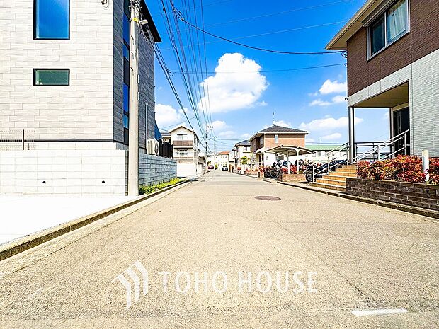 落ち着きのある閑静な住宅街。きっとここからご家族のかけがえのない想い出が作られることでしょう。