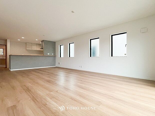 ここにはみんなが集い、食事と楽しい会話が始まるスペース。