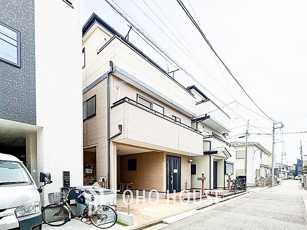 表現された空間は豊かな光と風を纏い、暮らしの時間を豊かにしてくれます。