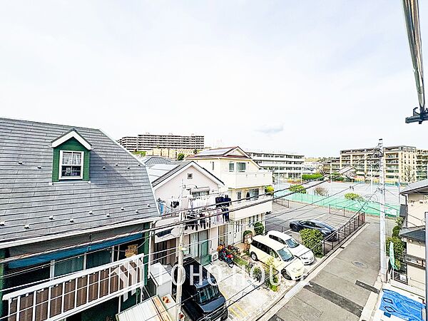 開放的で気持ちの良い眺望と青い空を満喫できます。
