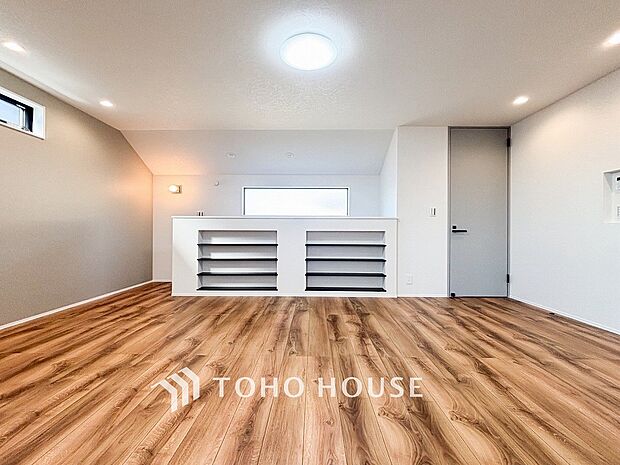 ご家族やお客様との時間など、多くの時を刻む空間。何気なく過ぎる時でさえも上質なひと時に。