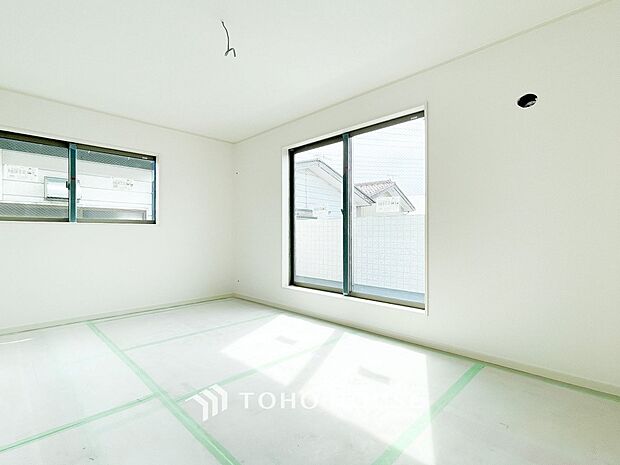 通風・採光にも優れ、心地よい光と風があふれています。