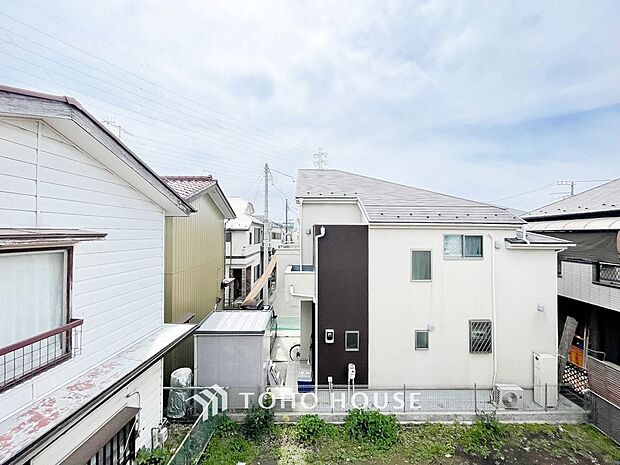 開放的で気持ちの良い眺望と青い空を満喫できます。