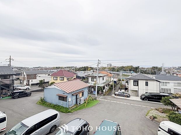 開放的で気持ちの良い眺望と青い空を満喫できます。