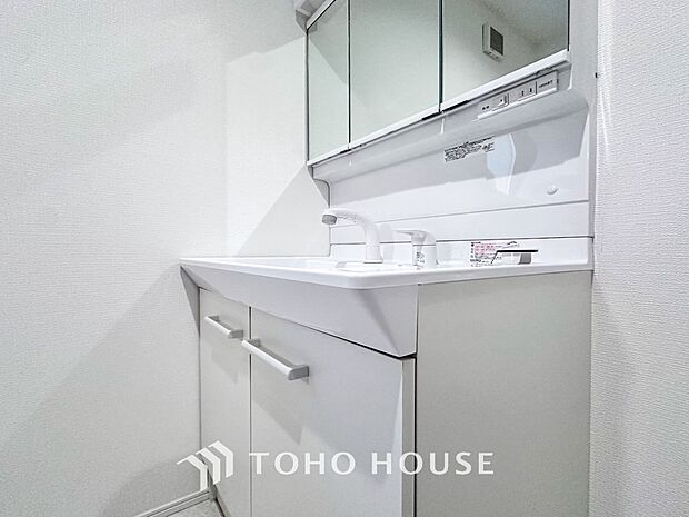 洗面台・洗面所ご家族の1日が始まり、1日の終わりを締めくくる洗面空間。