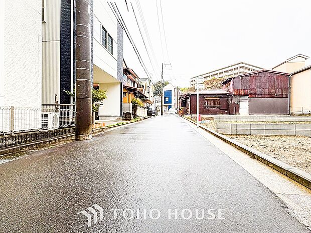 忙しく過ぎゆく日常を置き去るほど、ゆったりした時間が流れる住環境。
