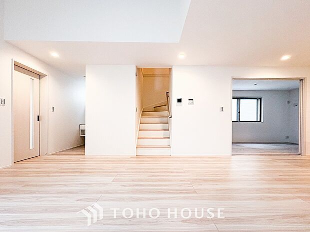 ご家族やお客様との時間など、多くの時を刻む空間。何気なく過ぎる時でさえも上質なひと時に。