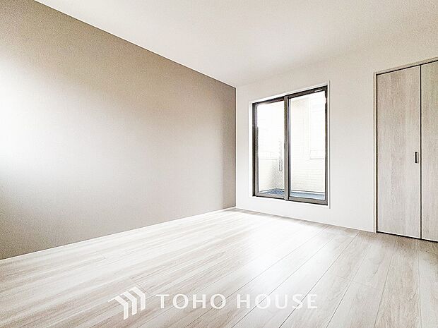 環境の良い場所にセンス良く暮らしたい、こだわりの室内には至福のシーンが繰り広げられます。