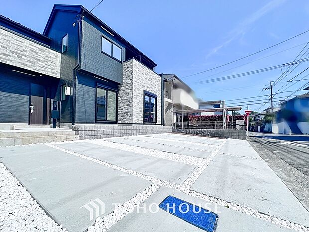 カースペースもゆとりある空間を保っています。