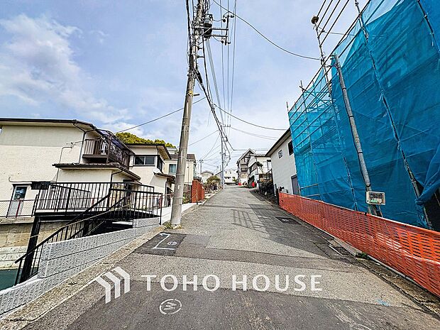 忙しく過ぎゆく日常を置き去るほど、ゆったりした時間が流れる住環境。