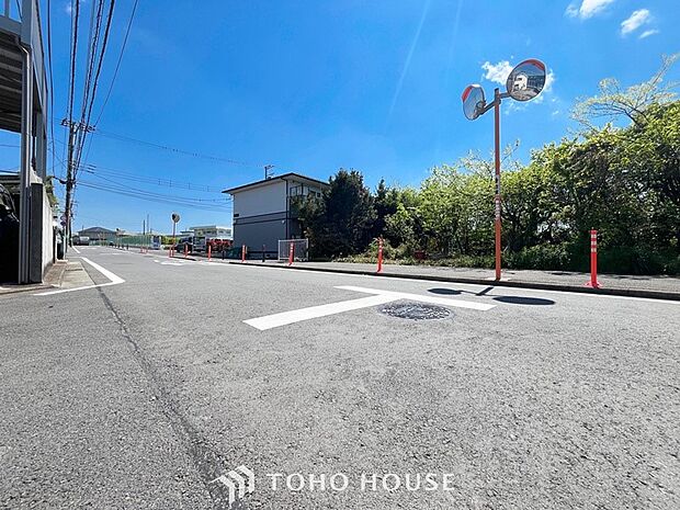 忙しく過ぎゆく日常を置き去るほど、ゆったりした時間が流れる住環境。