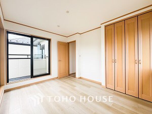 環境の良い場所にセンス良く暮らしたい、こだわりの室内には至福のシーンが繰り広げられます。