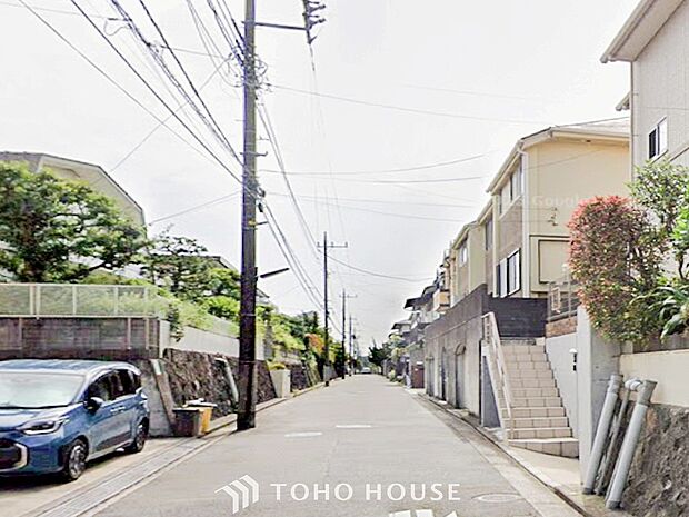落ち着きのある閑静な住宅街。きっとここからご家族のかけがえのない想い出が作られることでしょう。