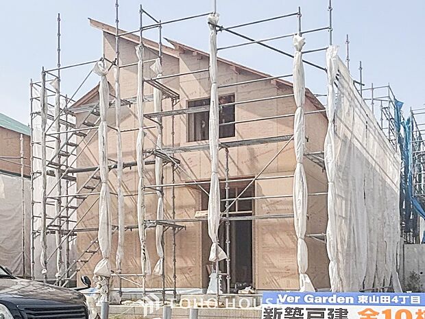 閑静な住宅地で小さなお子様がいるご家族にも安心な住環境が魅力です。