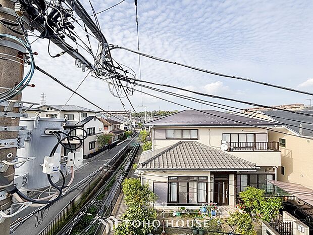 開放的で気持ちの良い眺望と青い空を満喫できます。