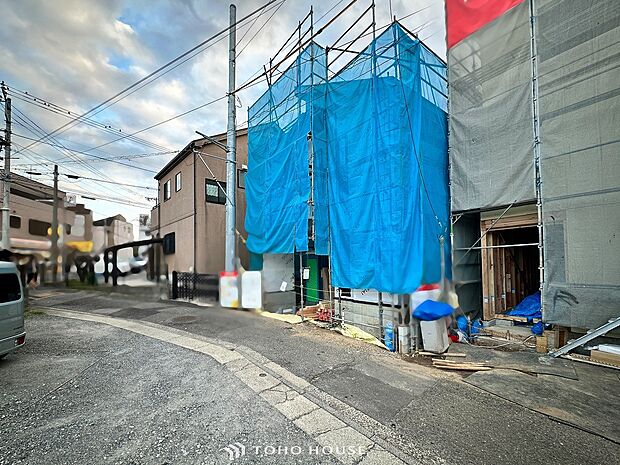 表現された空間は豊かな光と風を纏い、暮らしの時間を豊かにしてくれます。