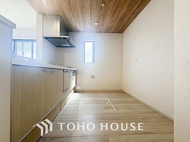 家族の健康を支えるキッチン。毎日使う場所だから気持よく使えて、居心地の良い空間に。
