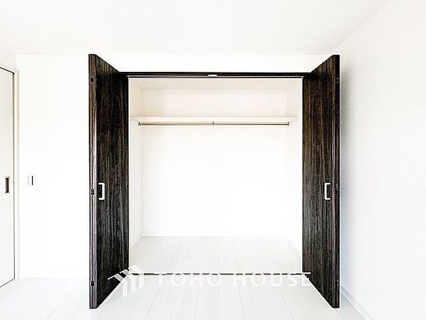 暮らし心地を大きく左右する収納を適材適所に配置。