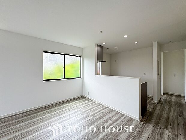 一日の中で多くの時間を過ごすことになる住まいだからこそ、いつも穏やかな空間であるように心掛けています