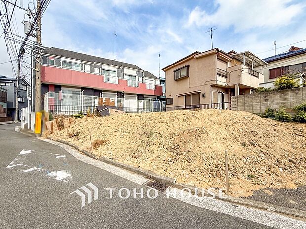敷地内に駐車スペースがあると、日々の暮らしのをスムーズに運ぶ事が出来ます。
