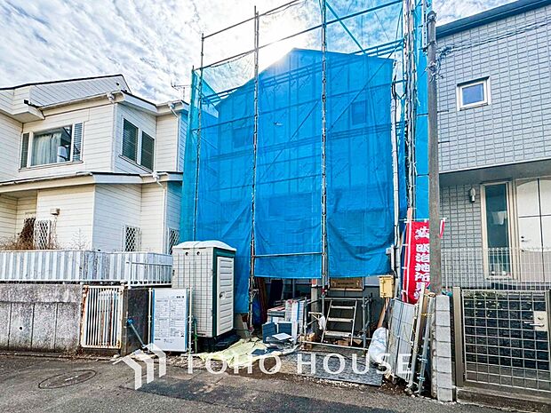 時間のゆとりと空間、爽やかな陽光がもたらす光と風を贅沢なまでに感じる暮らしが始まります。