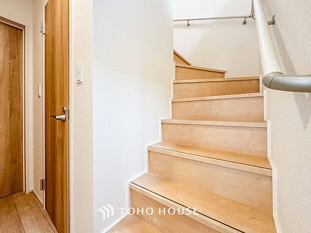環境の良い場所にセンス良く暮らしたい、こだわりの室内には至福のシーンが繰り広げられます。