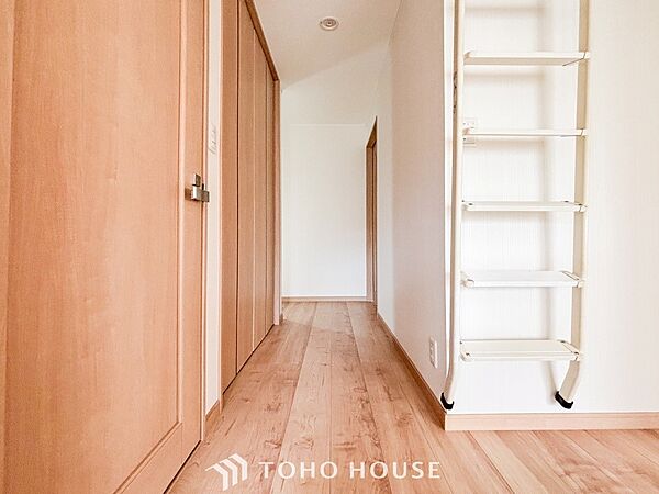 環境の良い場所にセンス良く暮らしたい、こだわりの室内には至福のシーンが繰り広げられます。