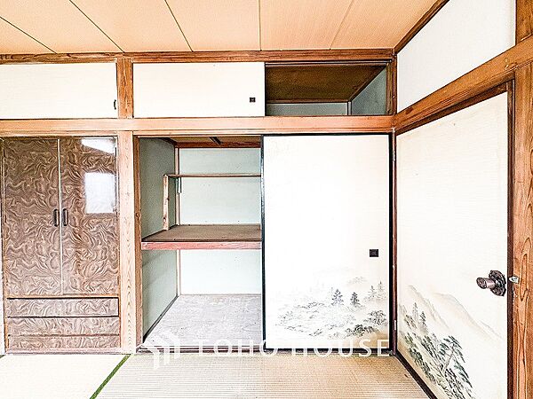 暮らし心地を大きく左右する収納を適材適所に配置。