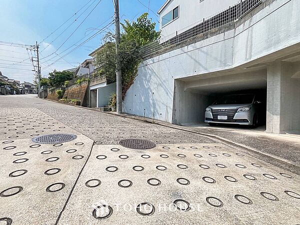 毎日のお散歩も快適な、緑に恵まれた閑静な住宅地。