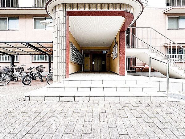 都市機能の利便性に恵まれた住環境。日常をより豊かに、快適に。