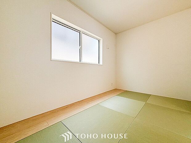 来客時や一息つきたいときなどに利用できる用途多様な空間です。
