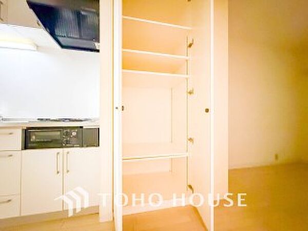 暮らし心地を大きく左右する収納を適材適所に配置。