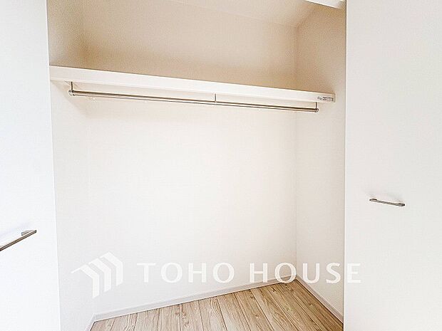 空間を余すところなく有効利用した収納は生活空間をより上質なものにしてくれるでしょう。