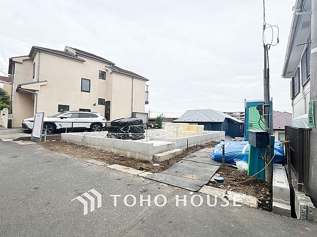 閑静な住宅街の陽当りに恵まれた土地で寛ぎに満ちた生活を。